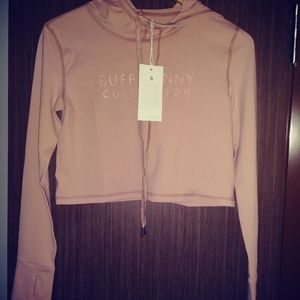 BUFFBUNNY CROPPED PULLOVER HOODIE